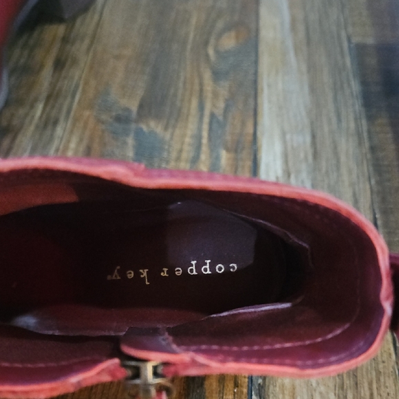 Copper Key Women's Crimson Red Leather Ankle Booties‎ (Made In Brazil) Size 7 - Picture 7 of 12